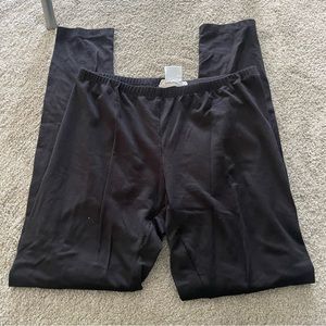 Black leggings